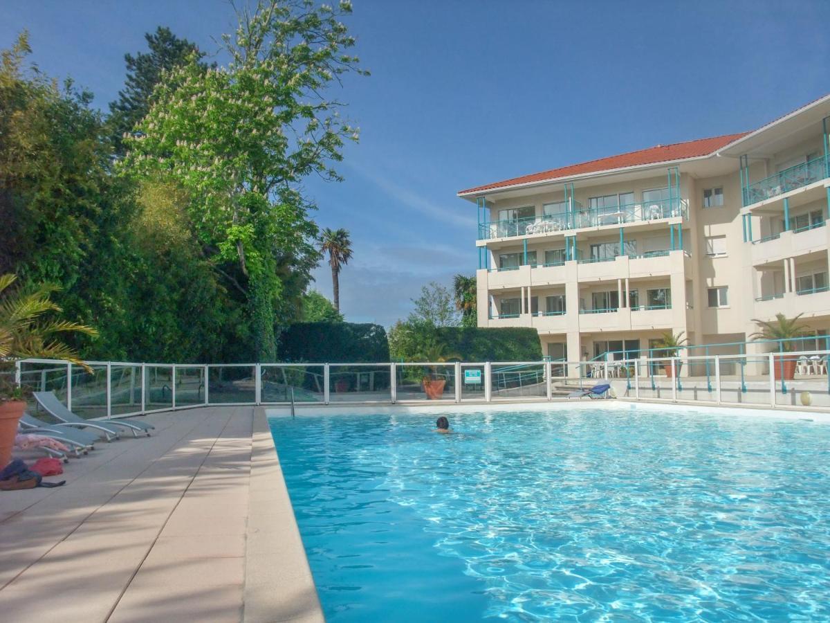 Studio Au Calme Avec Piscine, Face Golf, Parking Gratuit, Tout A Pied A 10Mn Centre Ville Ciboure Exterior photo